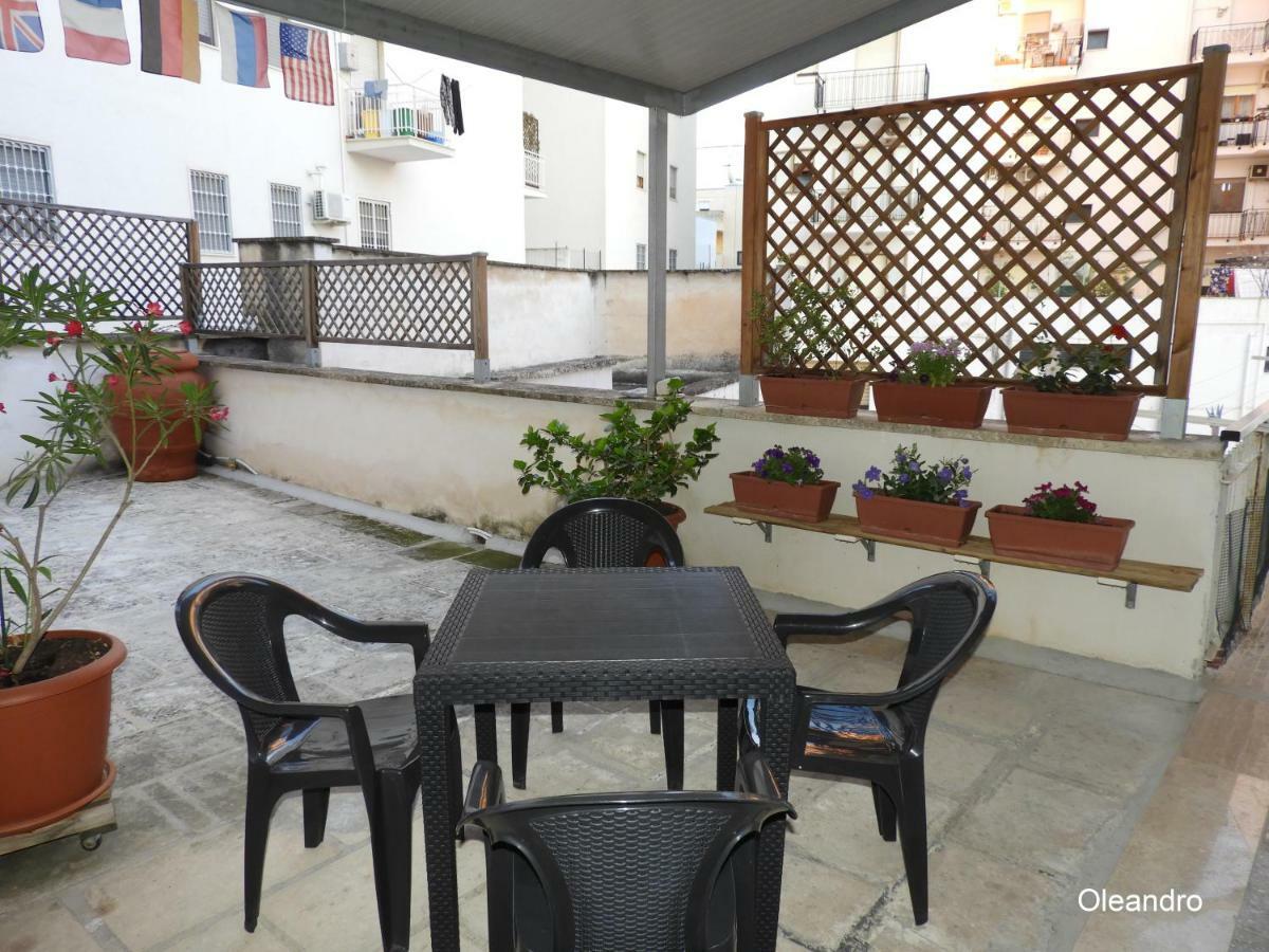 Apartament Oleandro E Glicine Lecce Zewnętrze zdjęcie