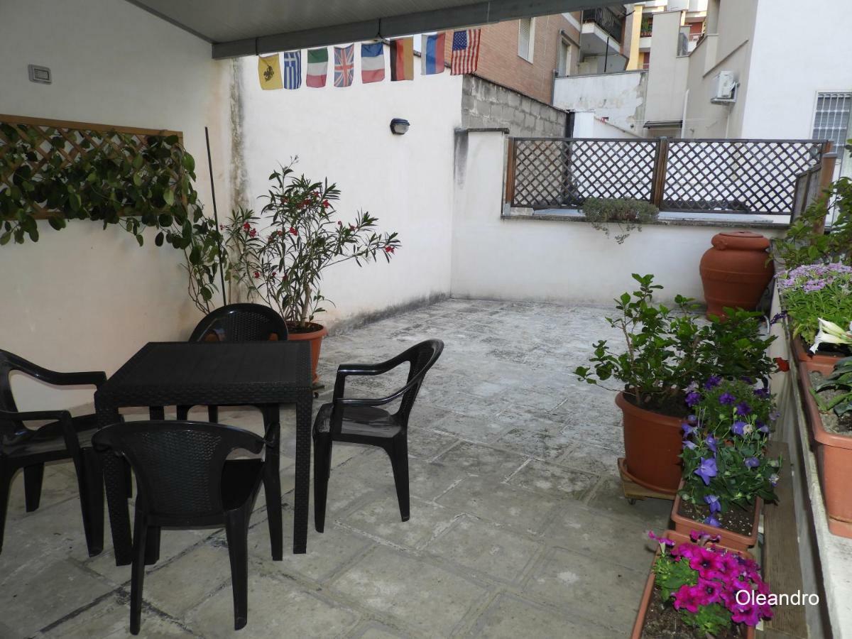 Apartament Oleandro E Glicine Lecce Zewnętrze zdjęcie